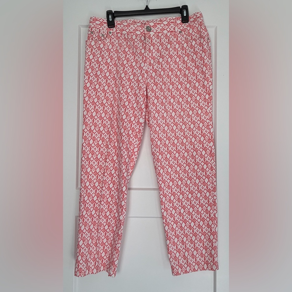 EUC Tribal Pink & White Ikat Geometric Pattern Cropped Jeans,‎ Size 12